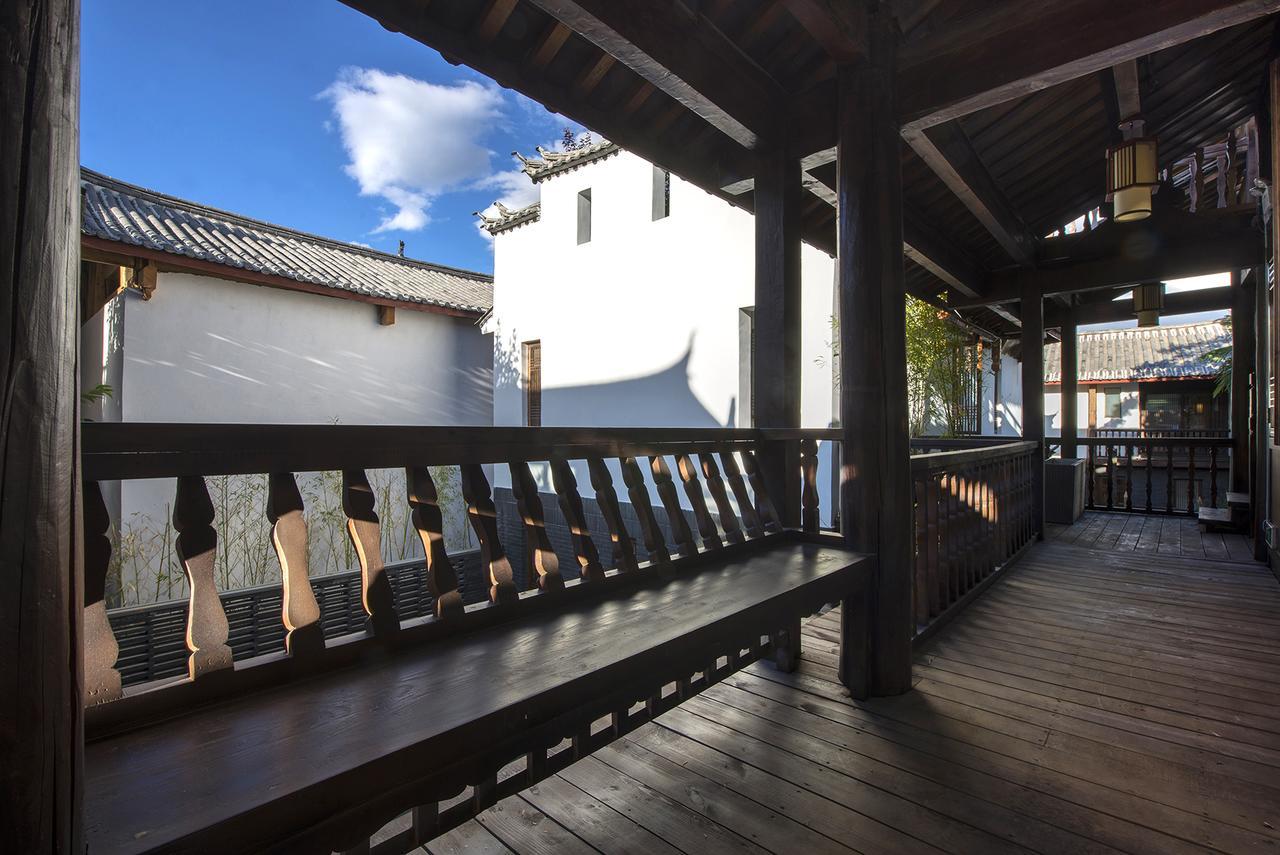 Lijiang Cheriton Hotel エクステリア 写真